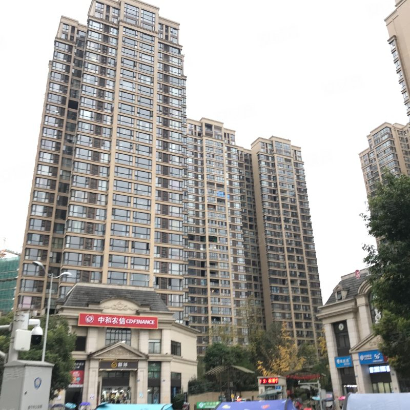 四川遂寧保定江語城